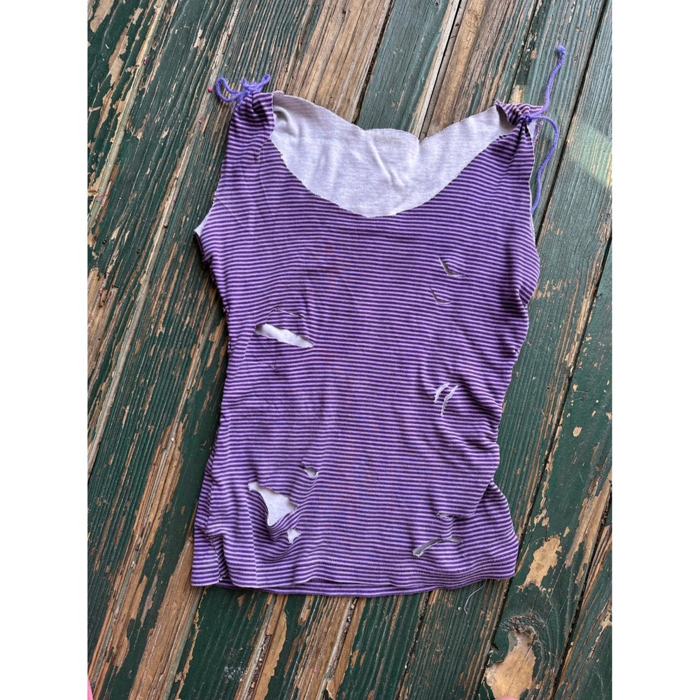 Distressed Purple Striped Tank Top Grunge Y2K Sleeveless Raw Edge Tee A4375